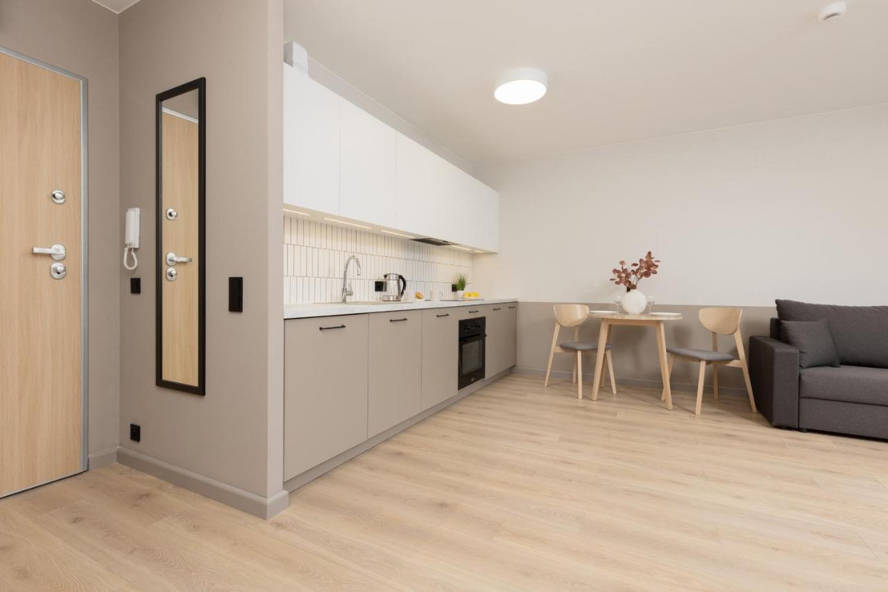 Aparthotel Mokotow Business Center By Noclegi Renters Warszawa Exteriör bild
