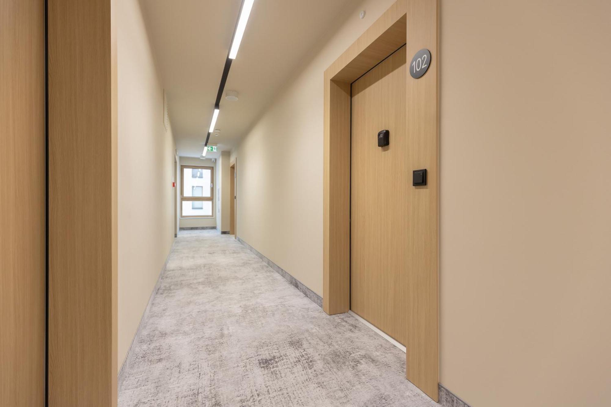 Aparthotel Mokotow Business Center By Noclegi Renters Warszawa Exteriör bild