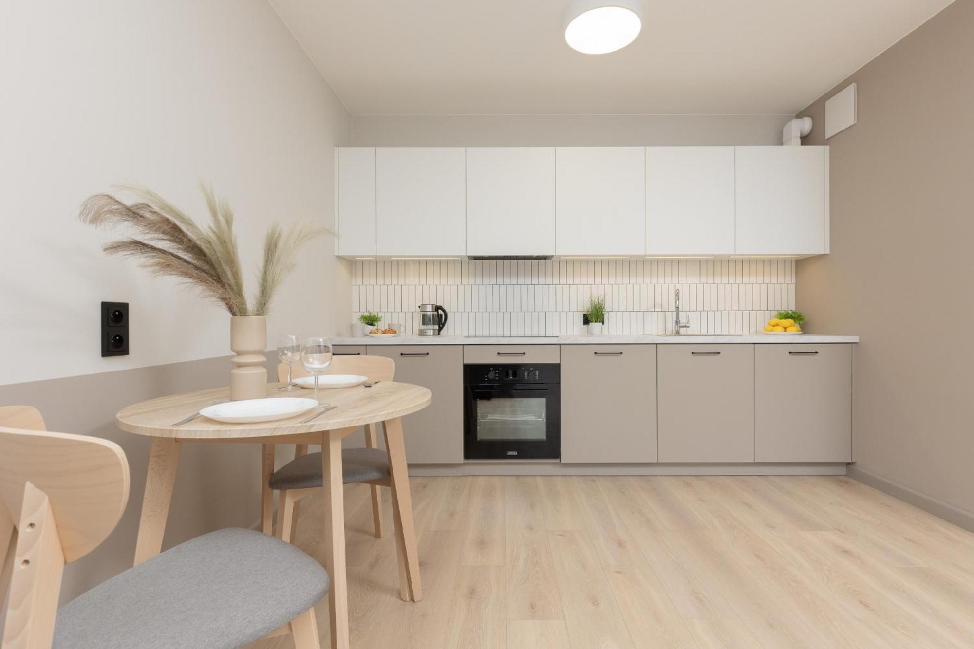 Aparthotel Mokotow Business Center By Noclegi Renters Warszawa Exteriör bild